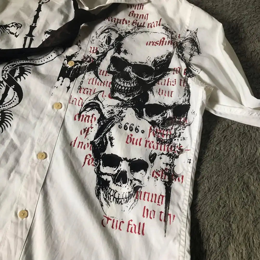 Gothic Letter Print Blouse Secondary image