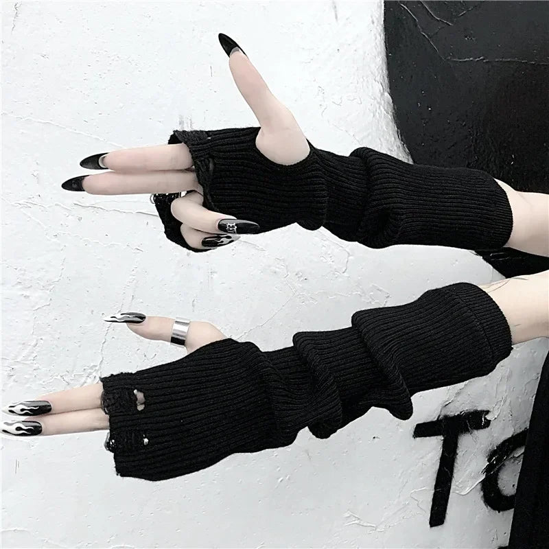 Gothic Knit Glove Secondary image
