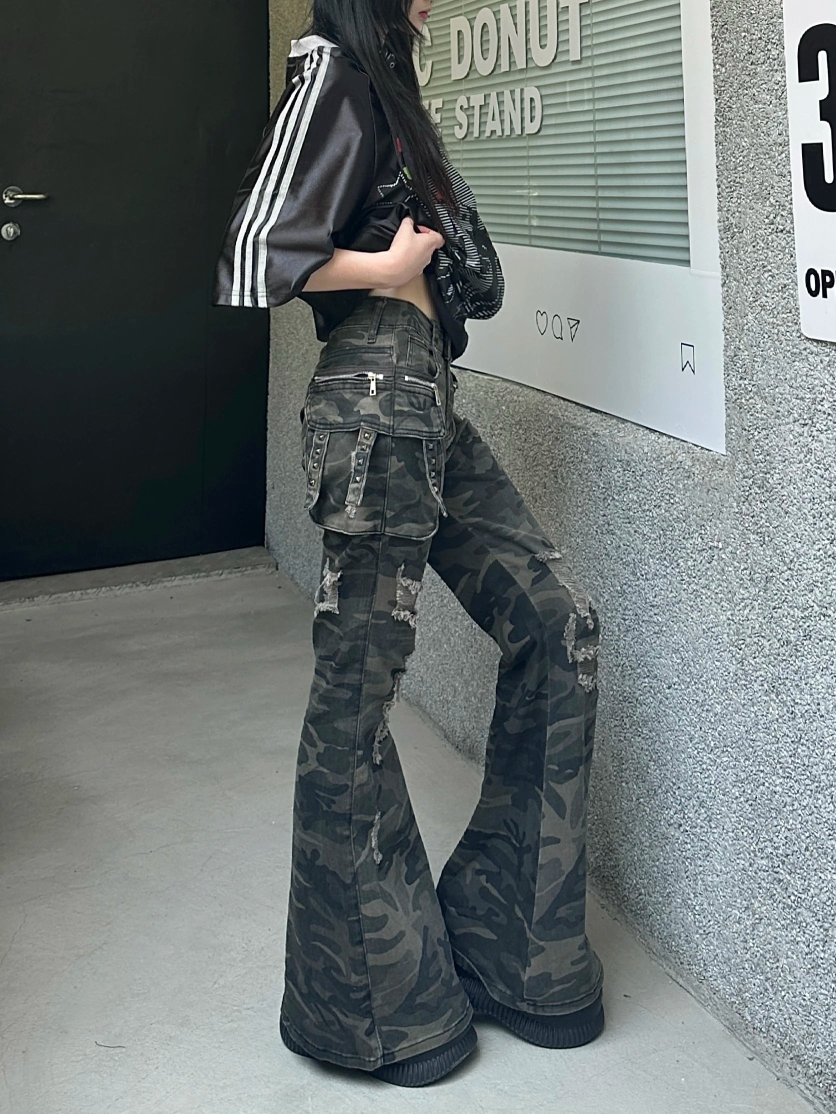 Camouflage Flare Pants Secondary image
