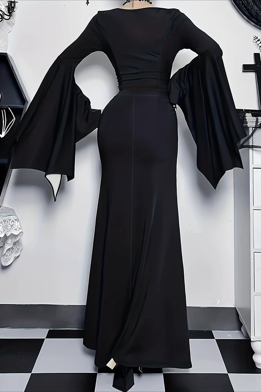 Batwing Cuff Graphic Maxi Dress