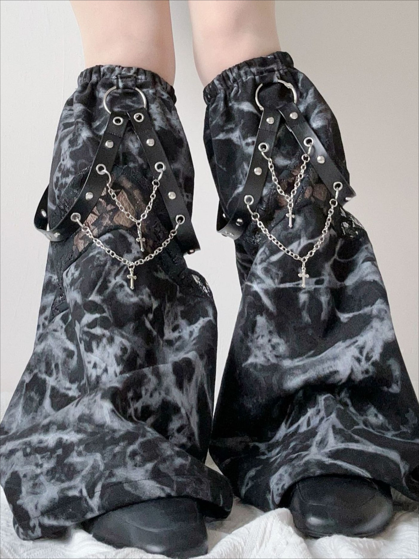 Y2K Brown Distressed Slouchy Leg Warmers Secondary image