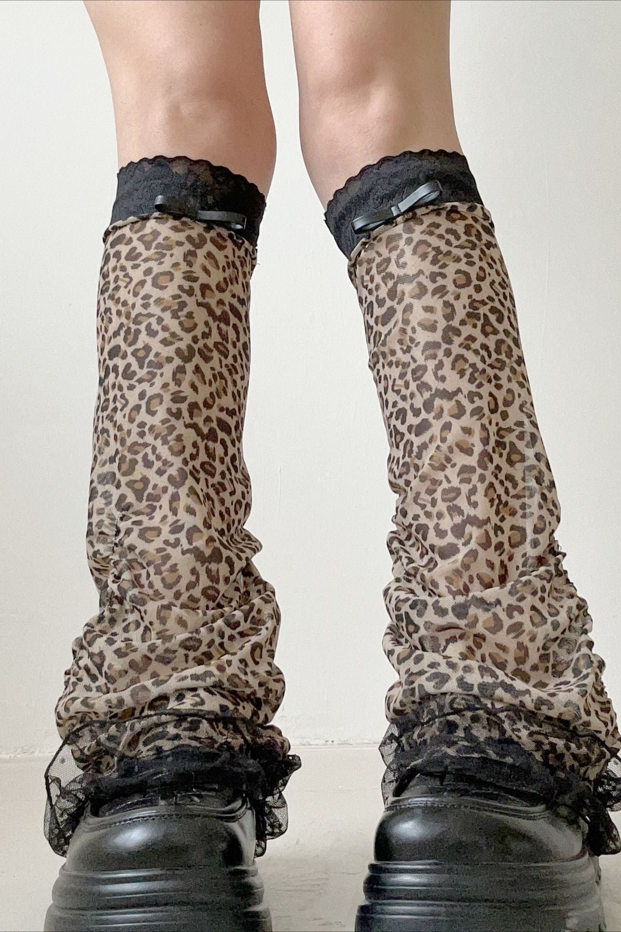 Y2K Leopard Mesh Slim Calf Leg Warmers Secondary image