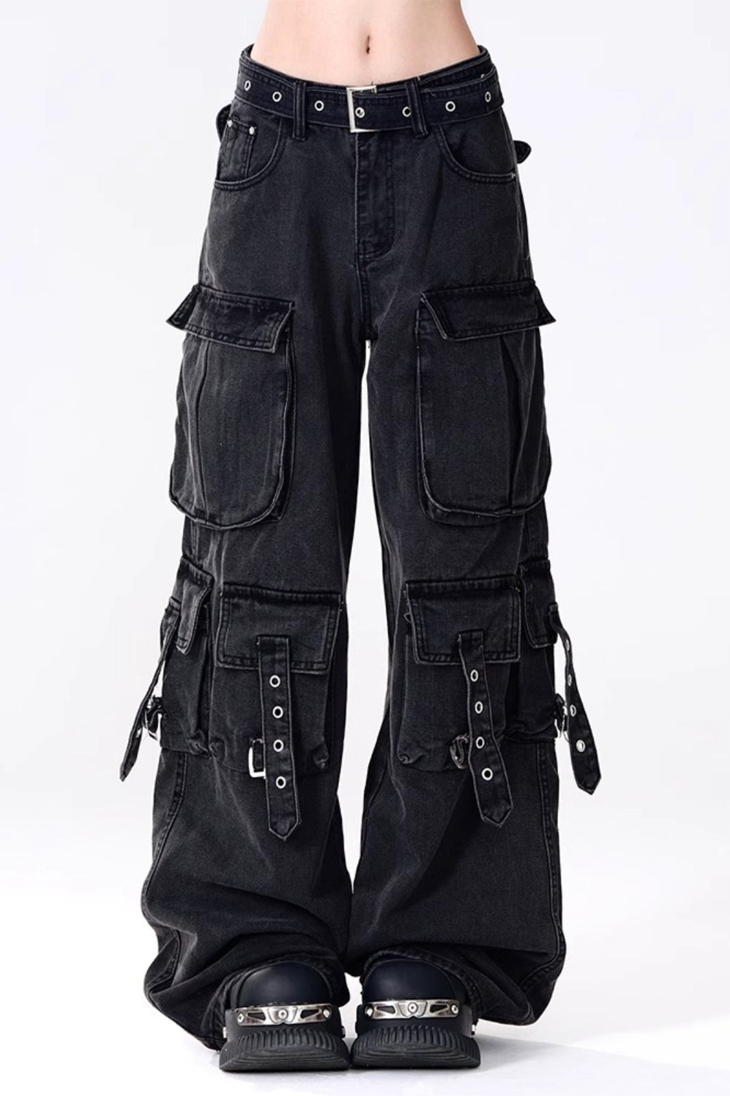 Multi Pocket Strap Wide Leg Cargo Jeans