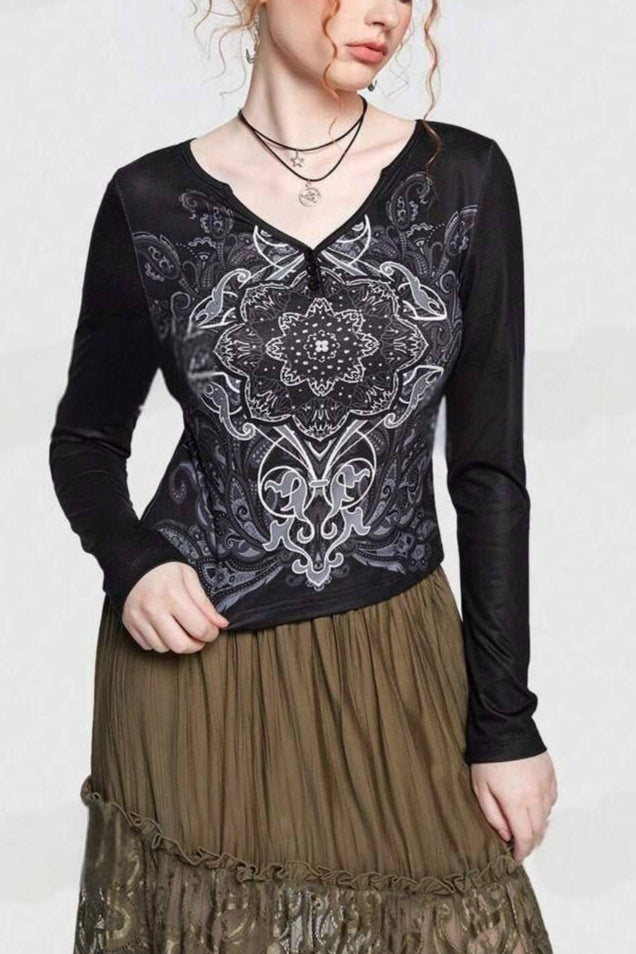 V-Neck Mesh Raglan Floral Knit Top Main image