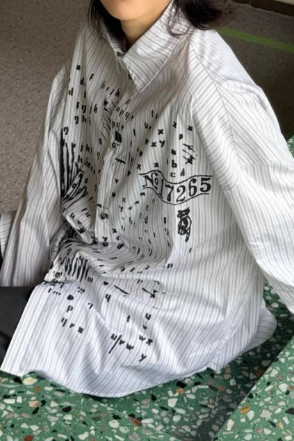 Loose Letter Graffiti Striped Long Sleeve Blouse Secondary image