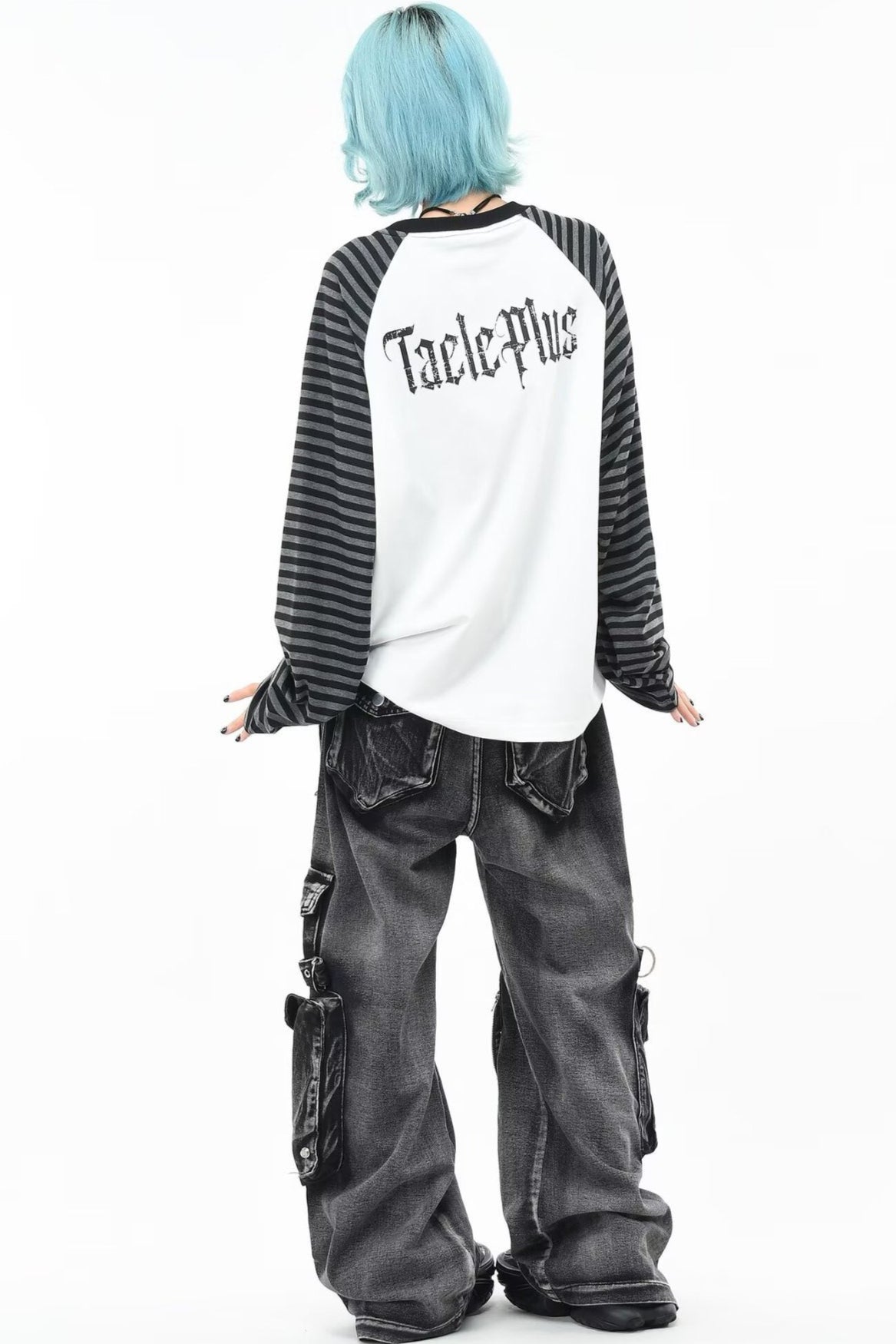 Graphic Striped Sleeve Long Sleeve Top