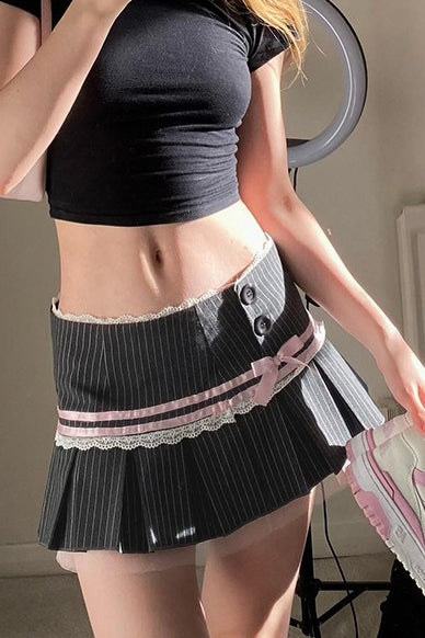 Spice Striped Bow Lace Pleated Patchwork Mini Skirt Main image