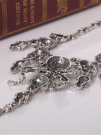 Exaggerated Skull Ghost Head Necklace