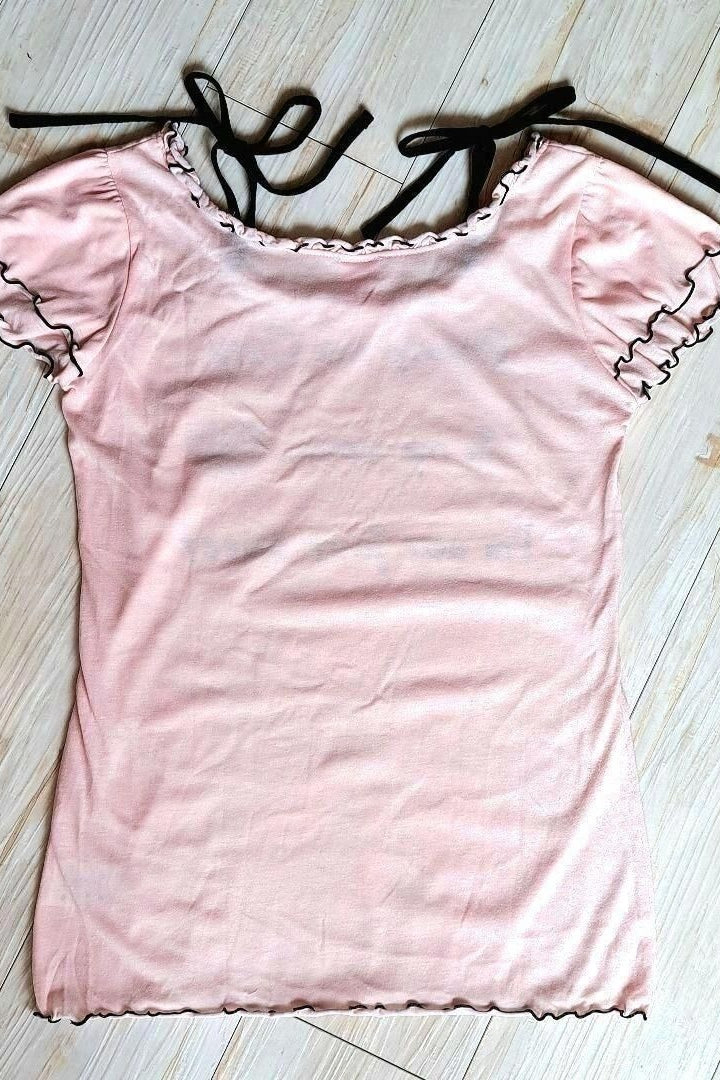 Vintage Letter Printed Shoulder Fit Cropped Slim T-shirt Secondary image
