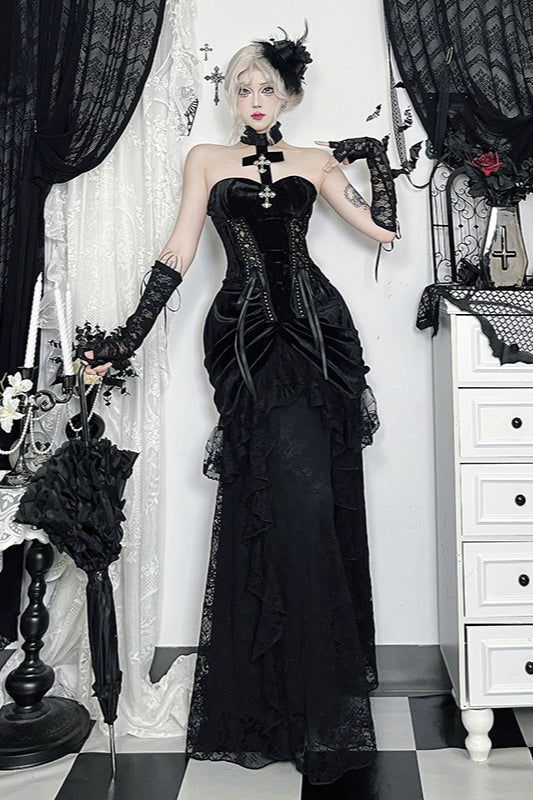 Velvet Lace Gothic Midi Skirt Secondary image