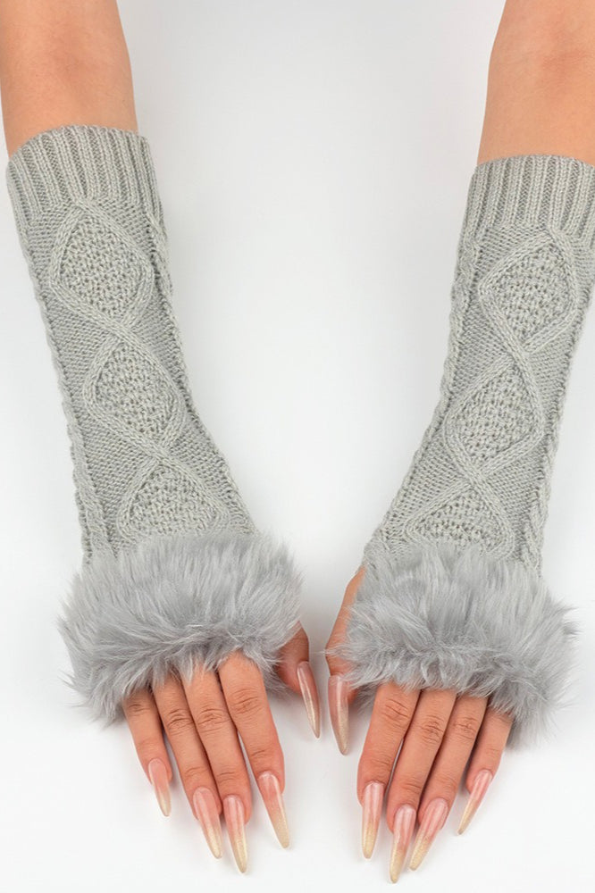 Diamond Knit Fluffy Trim Gloves