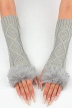 Diamond Knit Fluffy Trim Gloves