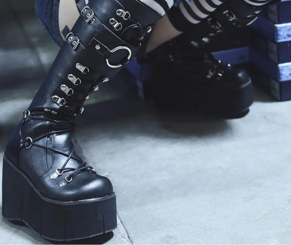 Punk Goth Lace-up Zip Gothic Thigh High Winter Boot Secondary image