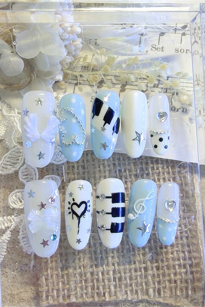 Old School Y2K Angel Note Polka Dot Press On Nails Main image