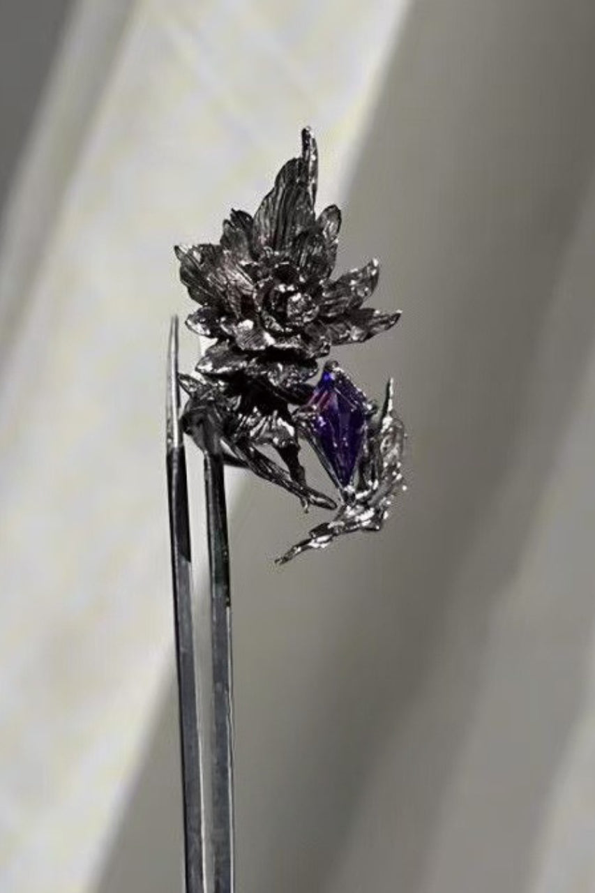 3D Floral Rhinestone Thorn Ring Secondary image