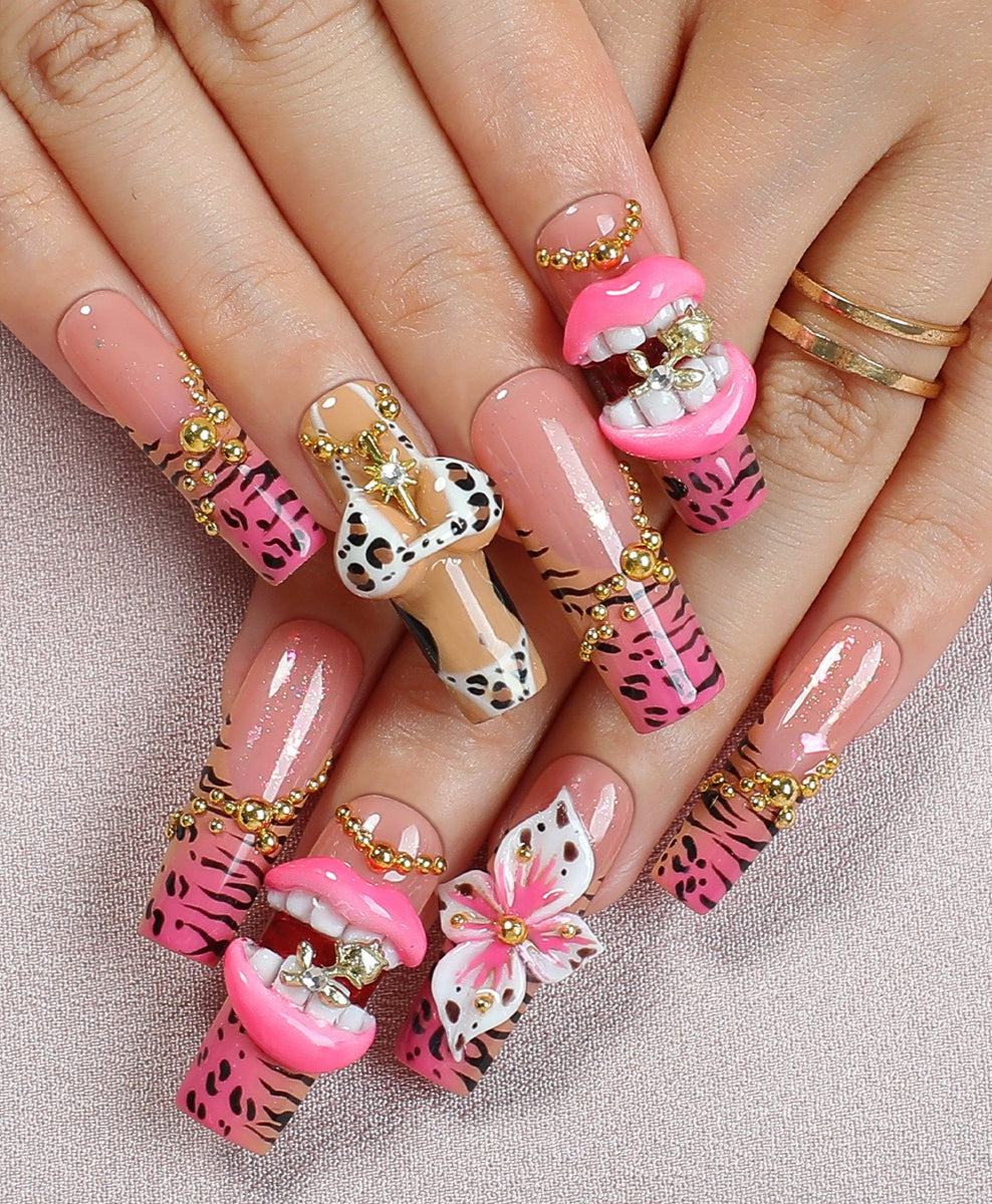 Leopard Print Duckbill Press On Nails