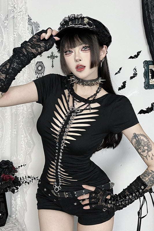 Gothic Bone Chain Buckle T-Shirt Main image