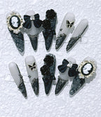 Vintage Luxury Dark Baroque Press On Nails