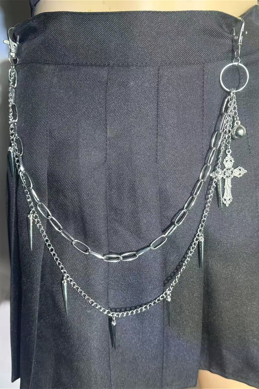 Vintage Gothic Layered Metal Waist Chain Secondary image