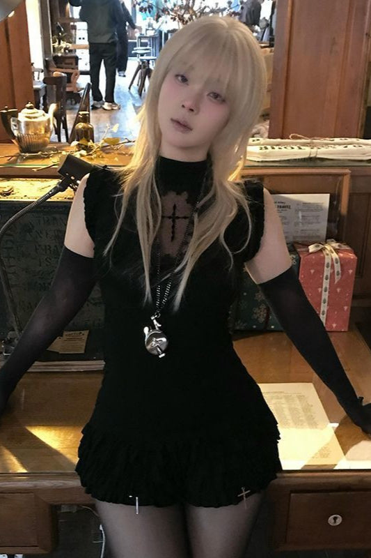 Gothic Cutout Slim Fit Tank Top Secondary image