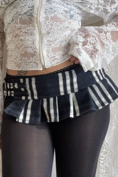 Striped Buckle Belt Mini Skirt