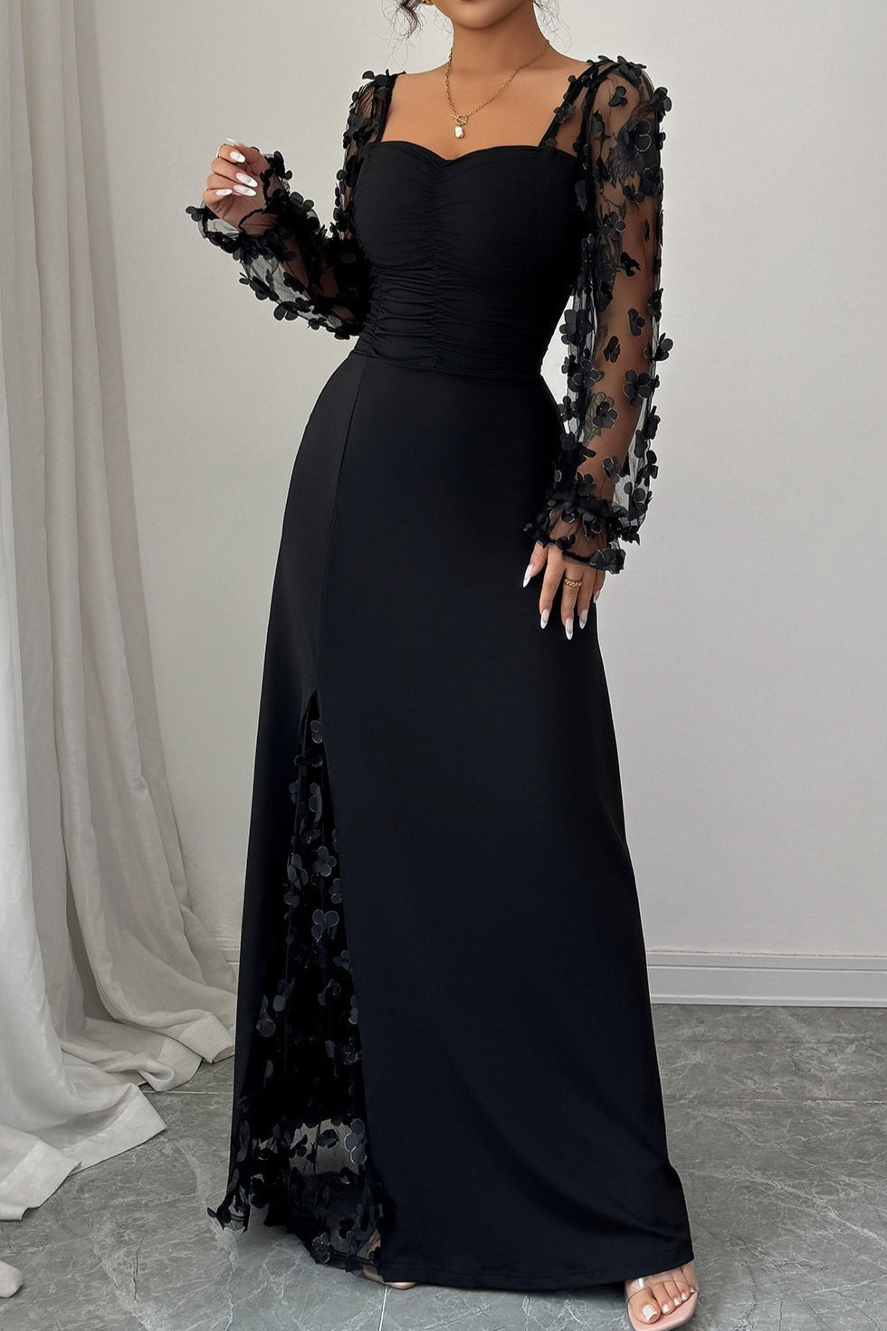 Floral Mesh Sleeve Panel Maxi Dress