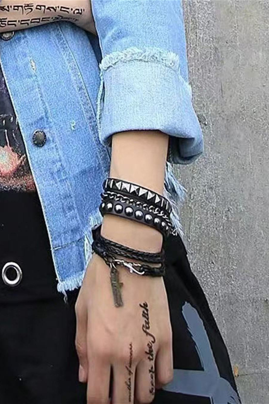 Dark Vintage Punk Rivet Bracelet