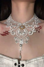 Chic Oversized Lace Pendant Necklace