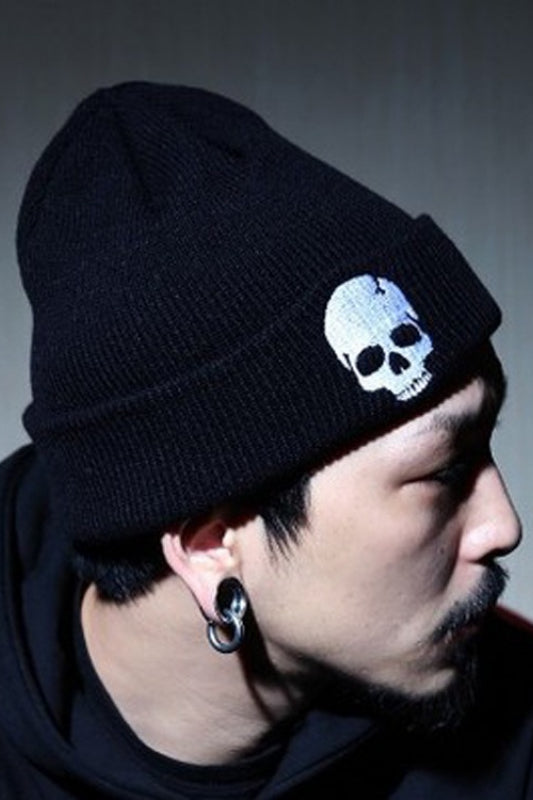 Punk Embroidered Skull Knit Hat Secondary image