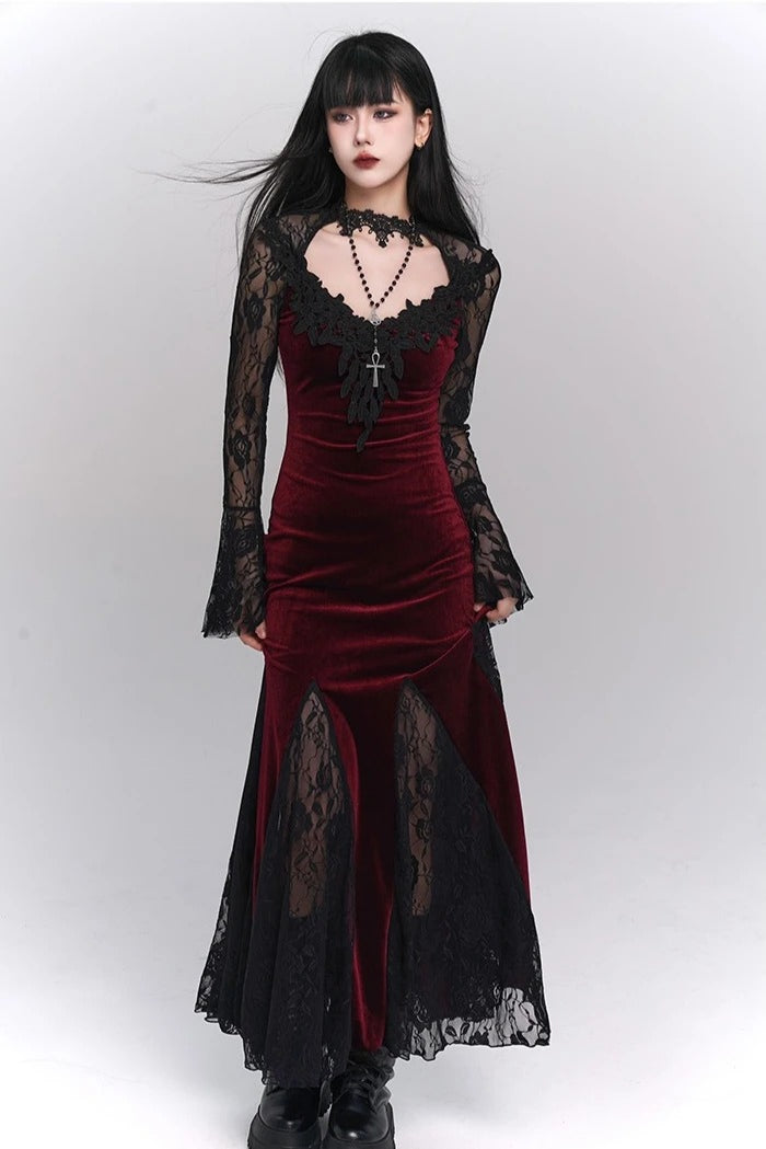 American Gothic Vintage Lace Patchwork Flare Sleeve Maxi Dress Main image