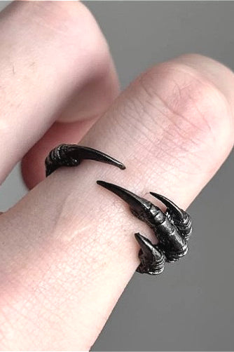 Dark Gothic Eagle Claw Ring