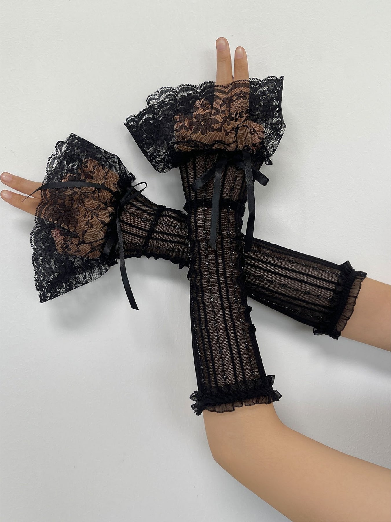 Gothic Subculture Lolita Lace Organza Embroidered Gloves