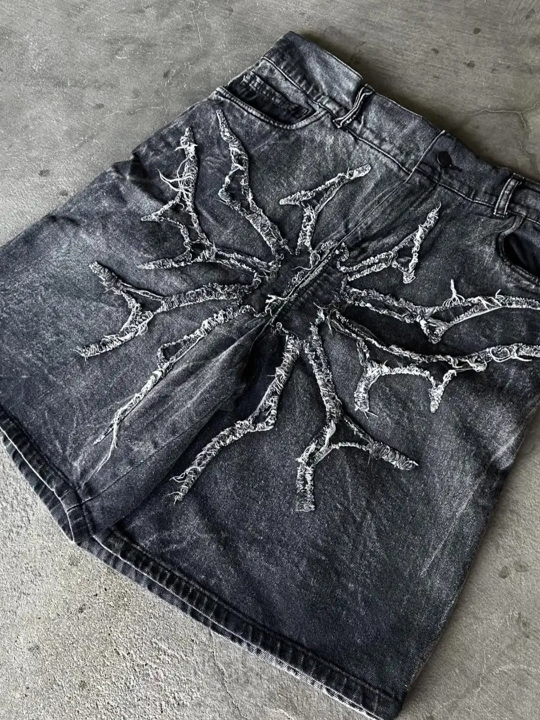 Y2K Pattern Print Loose Denim Shorts Secondary image