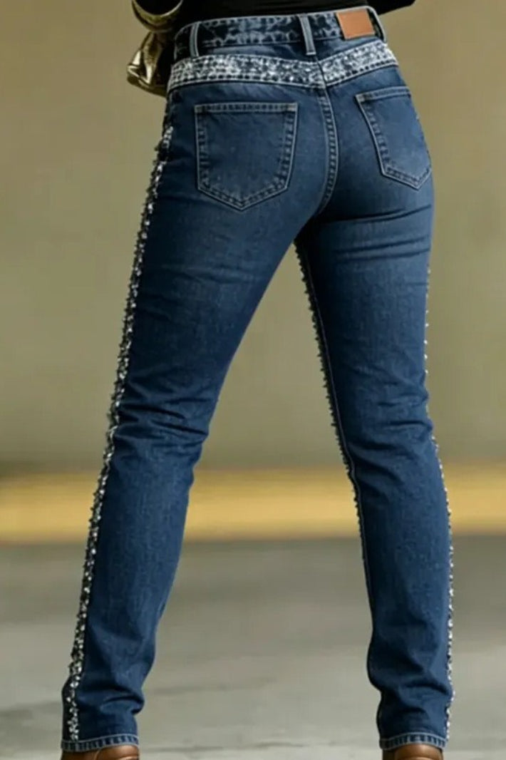 Rhinestone Embellished Straight Leg Jeans
