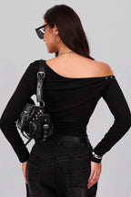 Knit Off-shoulder Slim Knit Top
