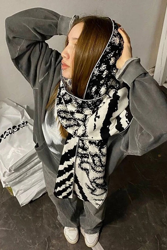 Gothic Skull Luminous Fringe Knitted Y2K Kpop Kawaii Winter Scarf Main image