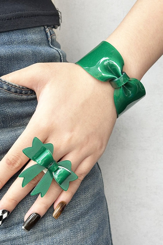 Y2K Leopard Print Bow Acrylic Bracelet