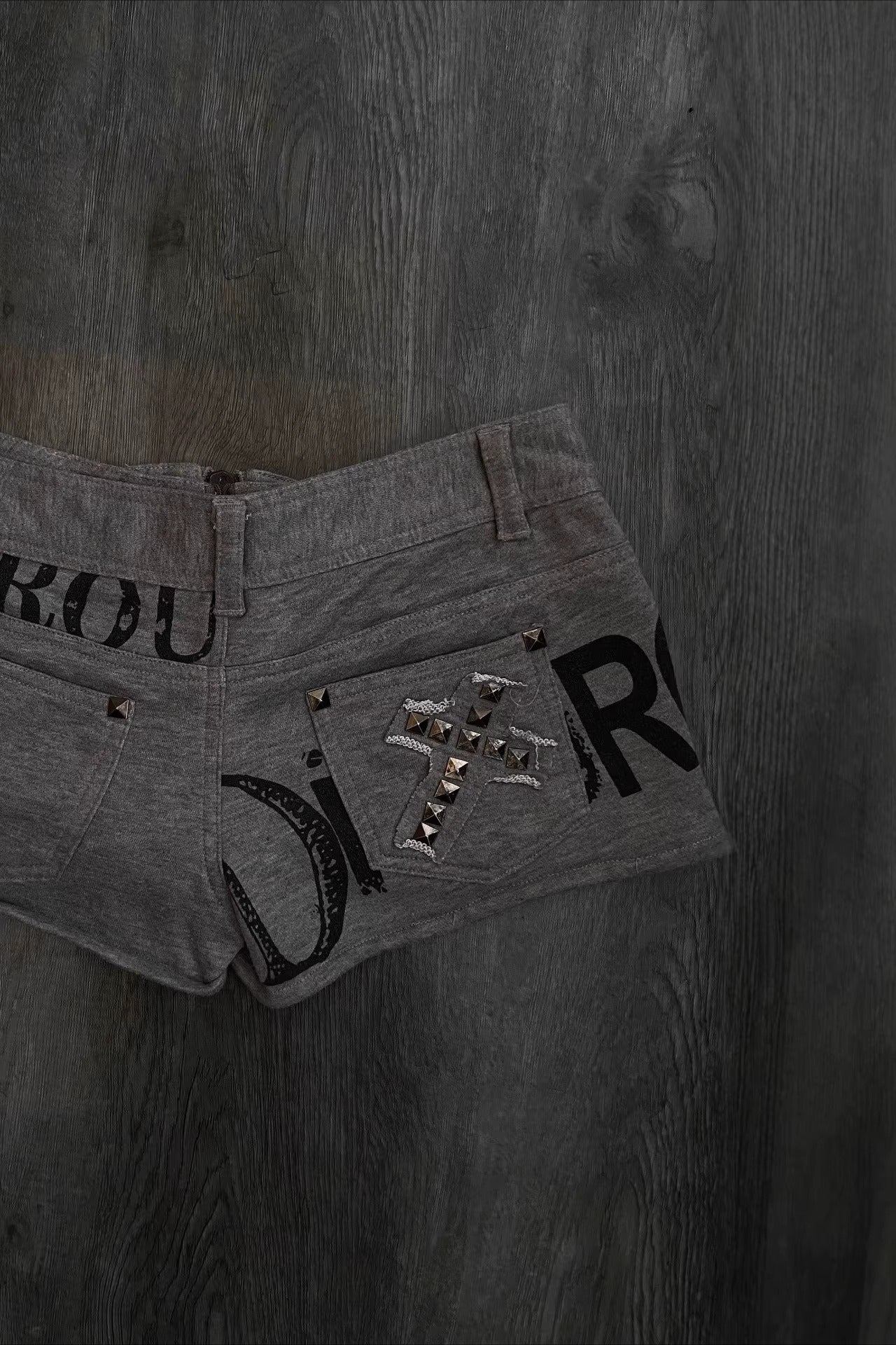 Y2K Graphic Fitted Skort