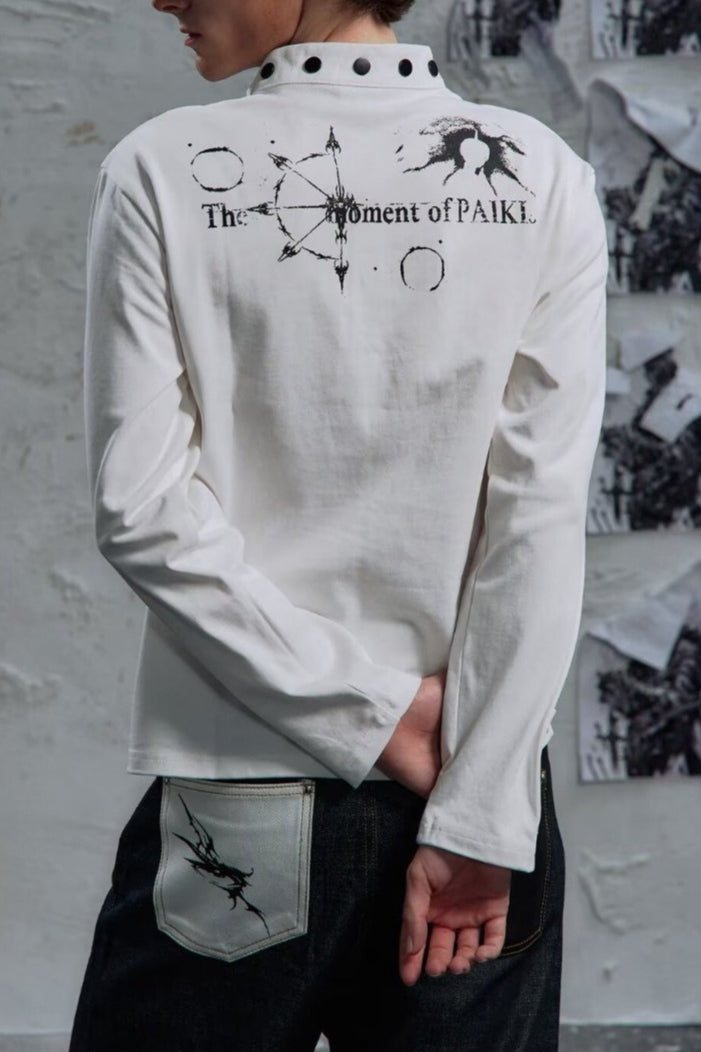 Gothic Figure Snap Neck Sweatshirt
