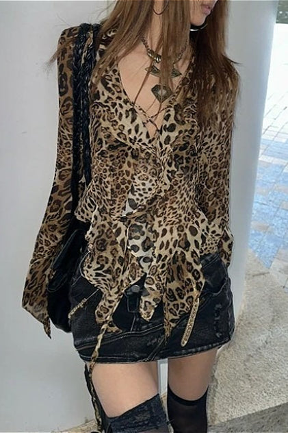 Y2K Asymmetrical Leopard Hem T-Shirt