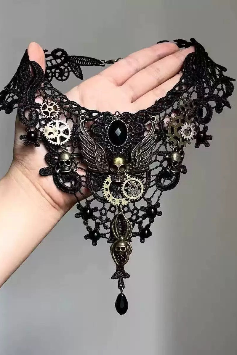 Chic Oversized Lace Pendant Necklace