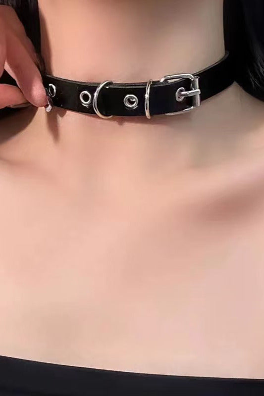 Punk Heavy Craft Clavicle Necklace Secondary image
