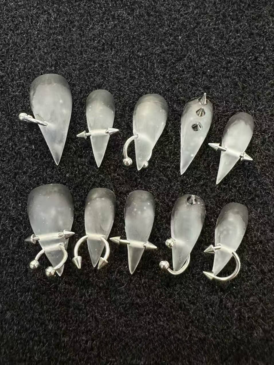 Rivet Cat Paw Press On Nails